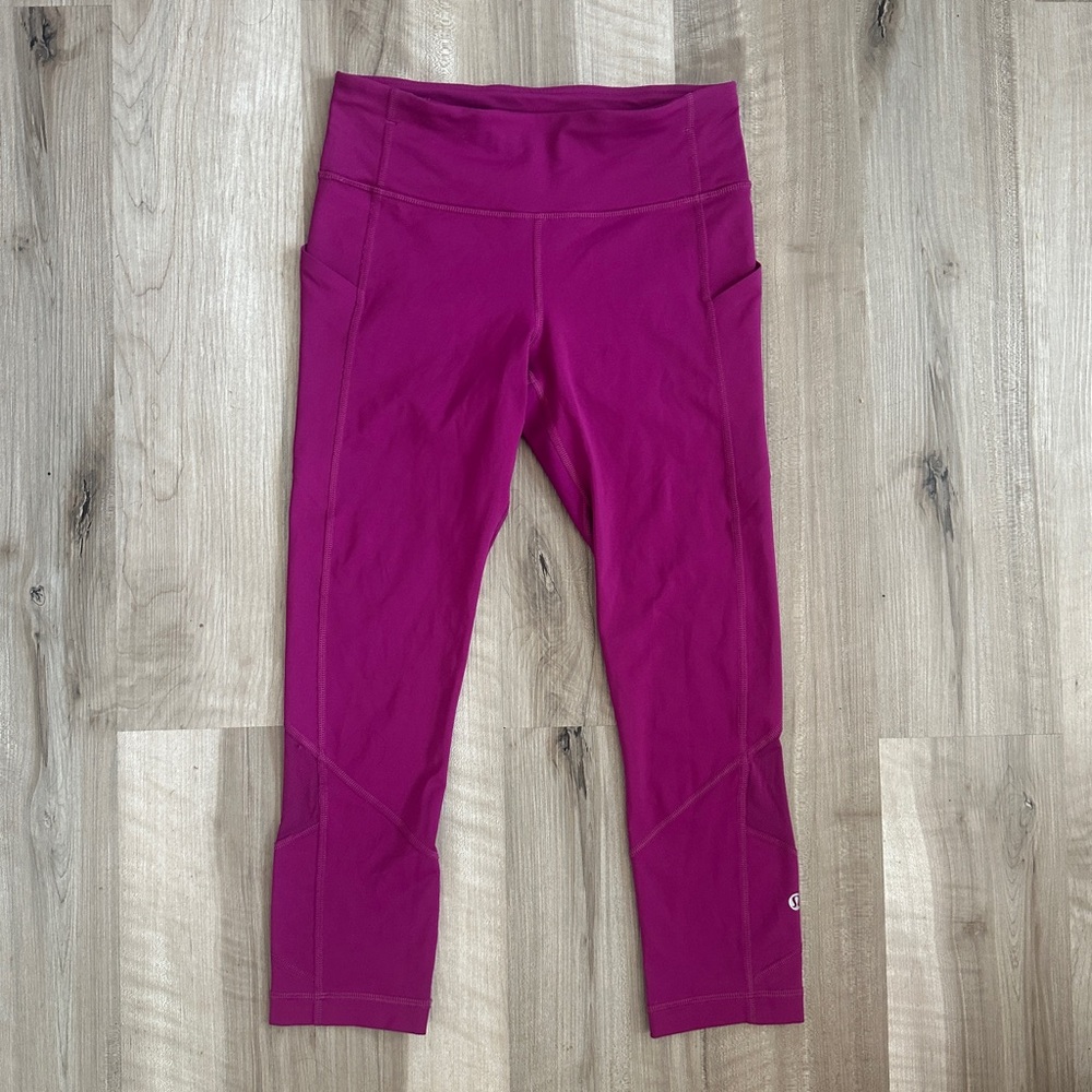 Lululemon Pace Rival Crop Deep Fuschia EUC